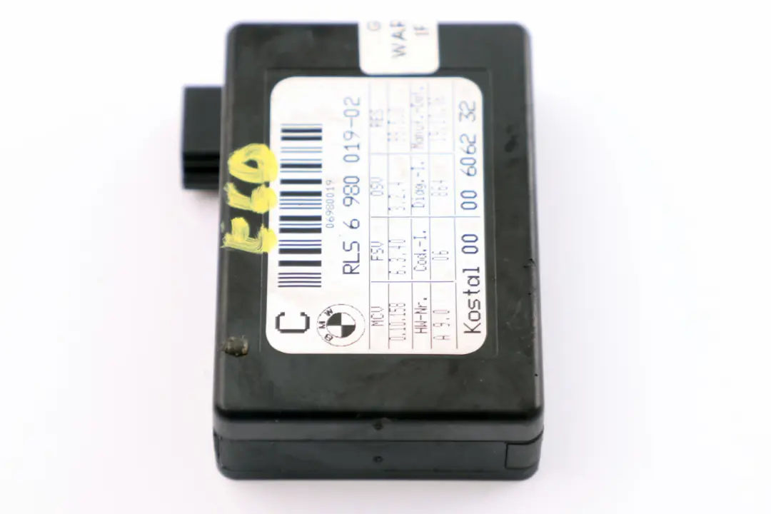 Sensor De lluvia y luz para BMW E60 E61 E63 E64 E65 E66 E67 con número de pieza 6980019 BMW E60 E61 E63 E64 E65 E66 E67 Sensor De lluvia y luz - SKU 6980019 - Número de pieza 6980019