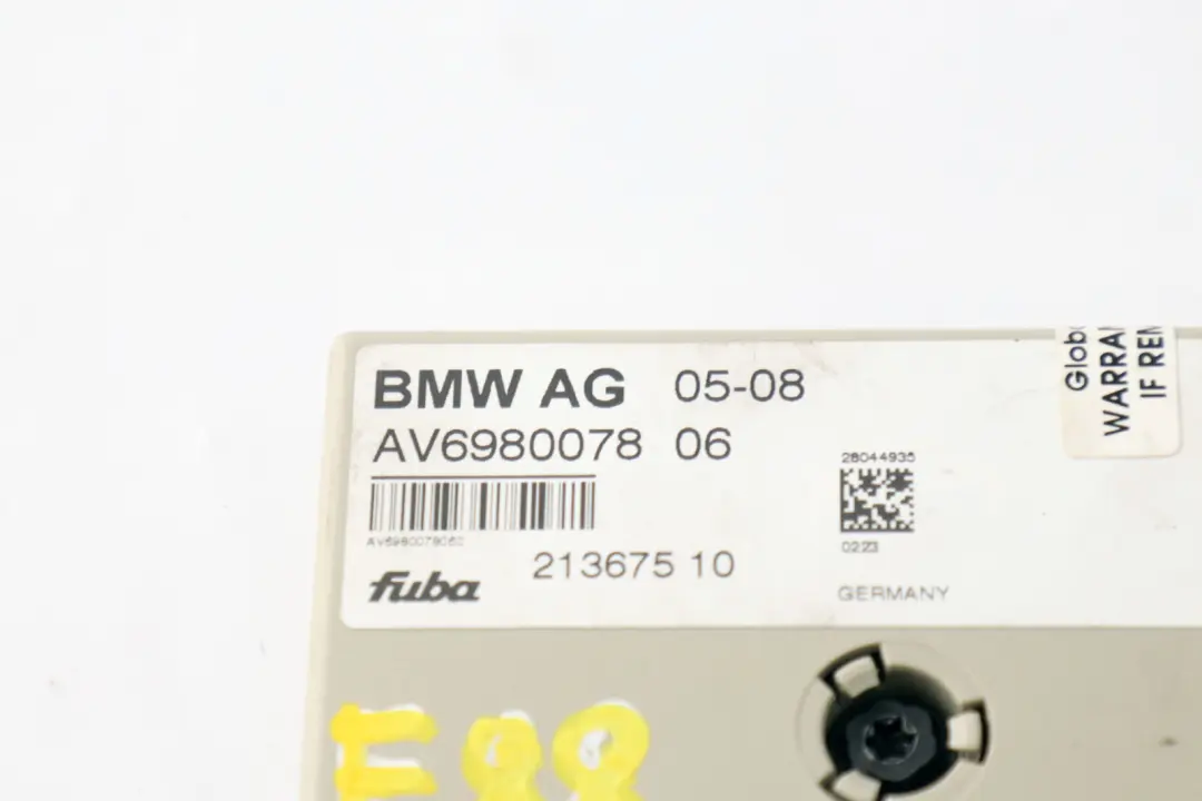 Antenna Amplificatore Antenna Diversità Modulo AMP per BMW E88 con numero di parte 6980078 BMW E88 Antenna Amplificatore Antenna Diversità Modulo AMP - SKU 6980078 - Numero di parte 6980078
