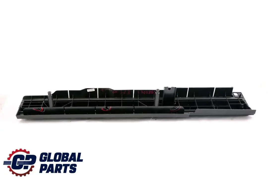Panneau Garniture Plancher Coffre Gauche Noir pour BMW X6 E71 à propos du numéro de pièce 6981041 BMW X6 E71 Panneau Garniture Plancher Coffre Gauche Noir - SKU 6981041 - Numéro de pièce 6981041