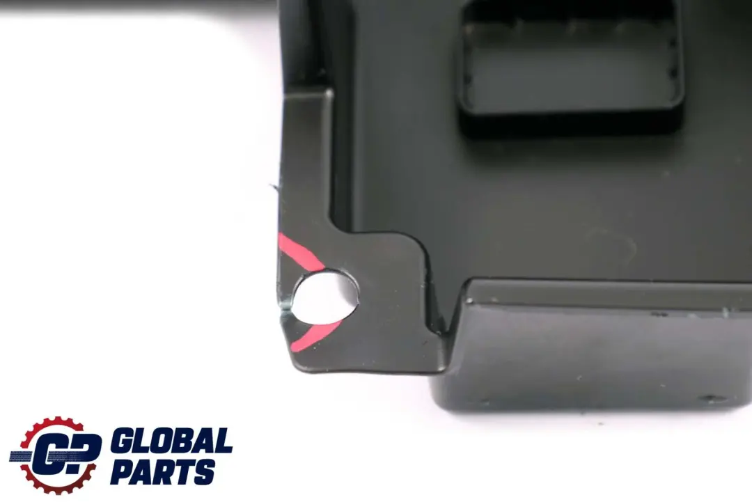 Vano portaoggetti sinistro Piano baule Nero per BMW X6 E71 con numero di parte 6981047 BMW X6 E71 Vano portaoggetti sinistro Piano baule Nero - SKU 6981047 - Numero di parte 6981047