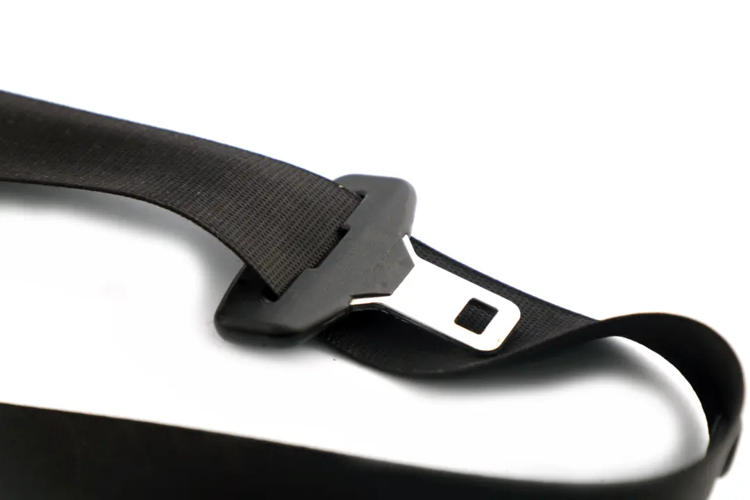 BMW 1 E88 Tendeurs de Ceinture de Securite Membrure Superieure avant Droit - SKU 6981476 - Numéro de pièce 6981476