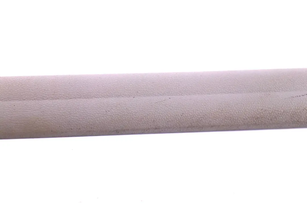 Listwa nakładka osłona progu prawa do BMW E81 E82 E88 o numerze 7058148 BMW E81 E82 E88 Listwa nakładka osłona progu prawa - SKU 6981708 - Numer Części 7058148