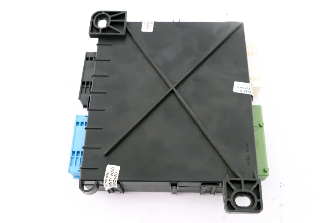 Body Control Unit Basic Module BCM to Mini Cooper One R50 R53 with Part number 6982114 Mini Cooper One R50 R53 Body Control Unit Basic Module BCM - SKU 6982114 - Part number 6982114