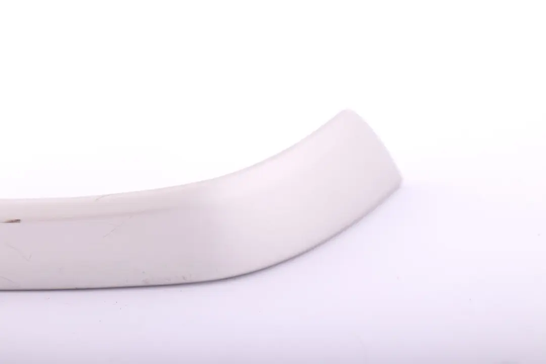 Embellecedor tiras decorativas aluminio para la puerta trasera derecha para BMW E90 con número de pieza 6982474 BMW E90 Embellecedor tiras decorativas aluminio para la puerta trasera derecha - SKU 6982474 - Número de pieza 6982474