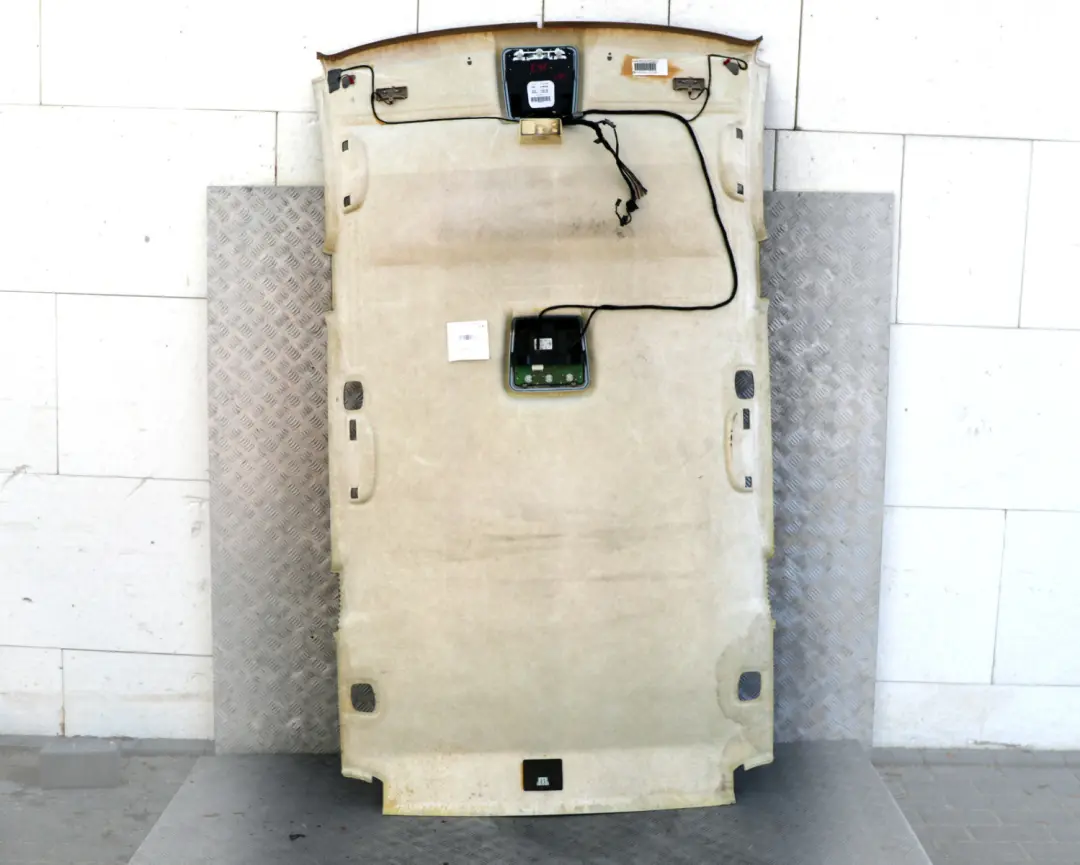 Headlining Moulded Roof Lining Beige to BMW E91 with Part number 6982761 BMW E91 Headlining Moulded Roof Lining Beige - SKU 6982761 - Part number 6982761