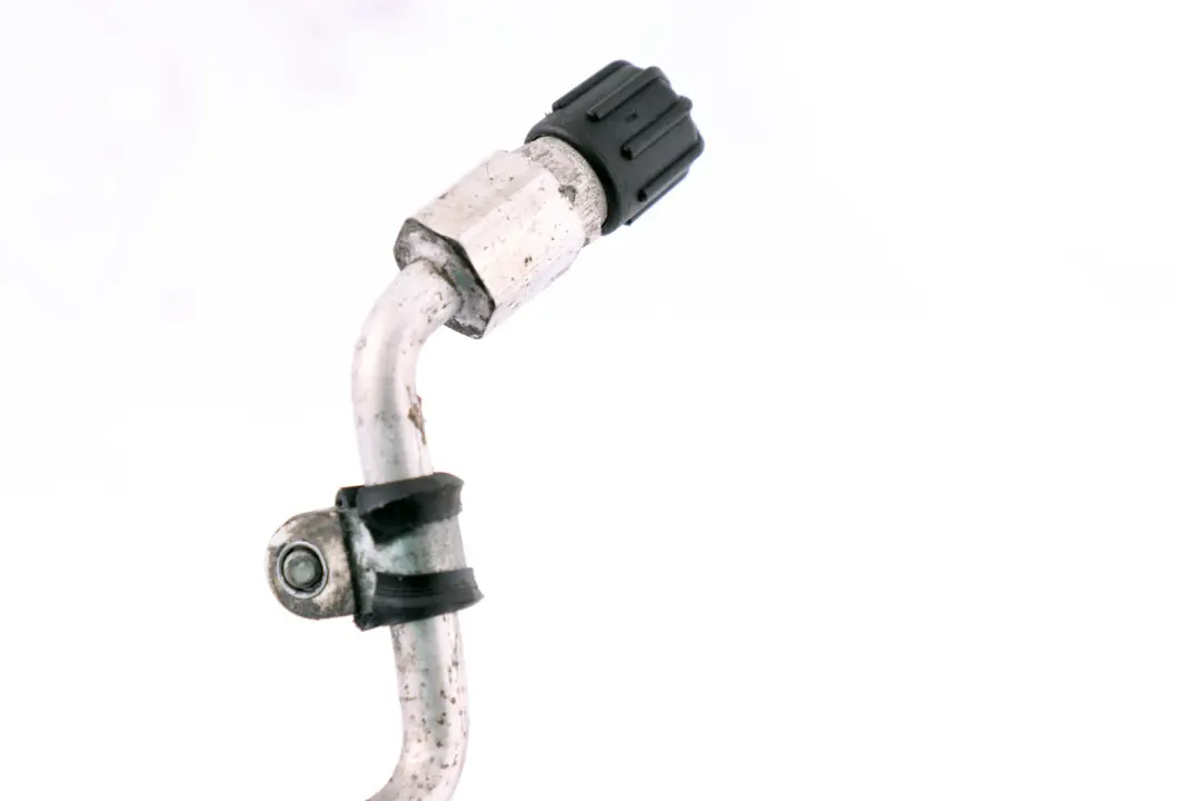 Druckleitung Kompressor-Kondensator für Mini Cooper One R50 R52 R53 mit Teilenummer 6982866 Mini Cooper One R50 R52 R53 Druckleitung Kompressor-Kondensator - SKU 6982866 - Teilenummer 6982866