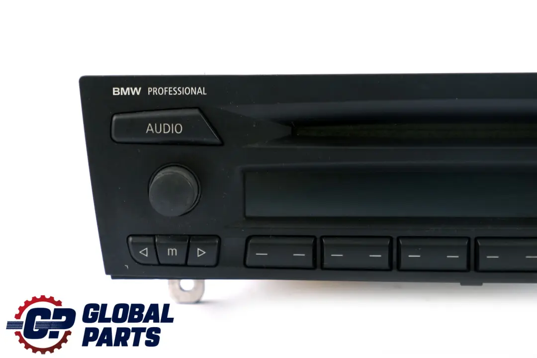 Radio Professional CD Player 6512 pour BMW E90 à propos du numéro de pièce 65126983018 BMW E90 Radio Professional CD Player 6512 - SKU 6983018 - Numéro de pièce 65126983018