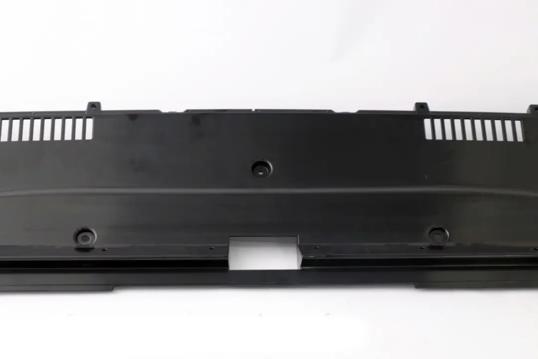 Cubierta Cabrio Travesa?o Interior Embellecedor Panel para BMW E88 con número de pieza 6983118 BMW E88 Cubierta Cabrio Travesa?o Interior Embellecedor Panel - SKU 6983118 - Número de pieza 6983118