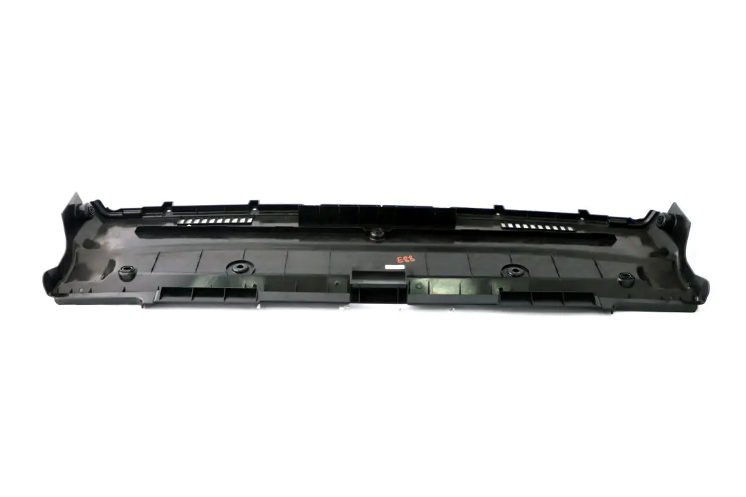 BMW E88 Revetement Traverse Capot Cloison - SKU 6983118 - Numéro de pièce 6983118