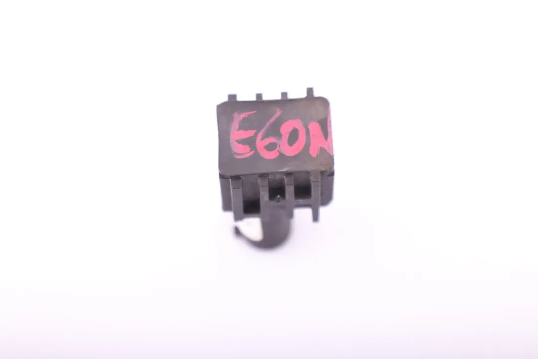 BMW E60 E61 LCI Gitter Mitte Stossfänger Vorn - SKU 6983280 - Numéro de pièce 7178115