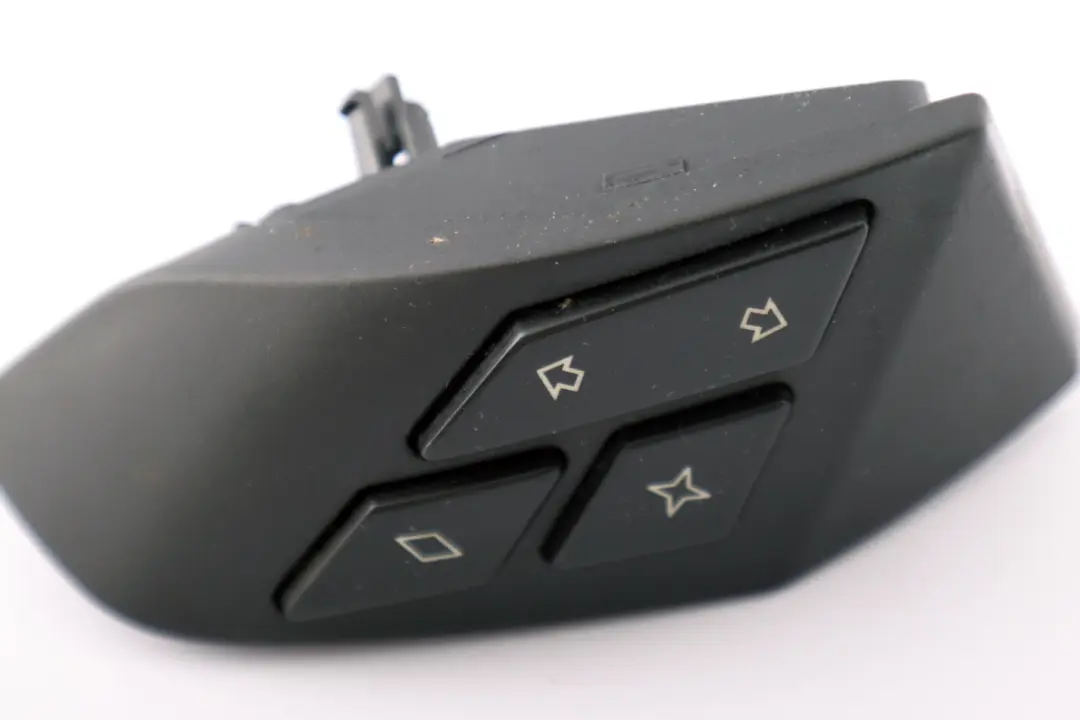 BMW 5 Series E60N E61N LCI MFL Panneau de commande du volant droit - SKU 6983284 - Numéro de pièce 6983284