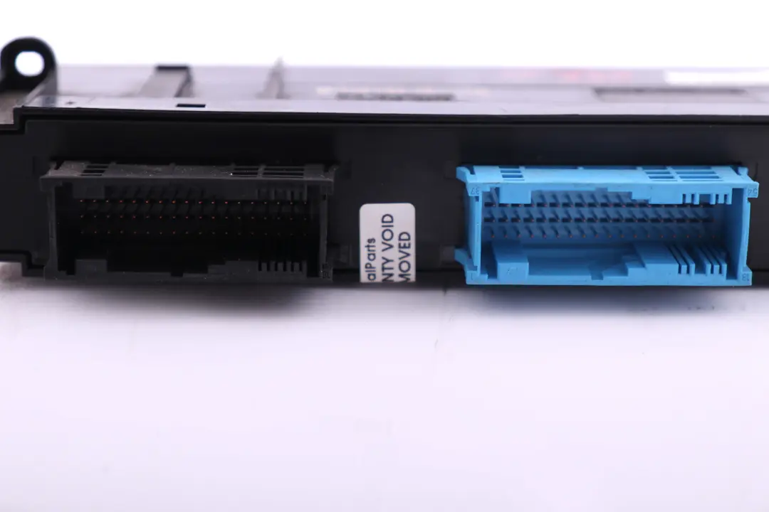 ECU Modulo De Control del Cuerpo H1 6135 para BMW E90 con número de pieza 6983302 BMW E90 ECU Modulo De Control del Cuerpo H1 6135 - SKU 6983302 - Número de pieza 6983302