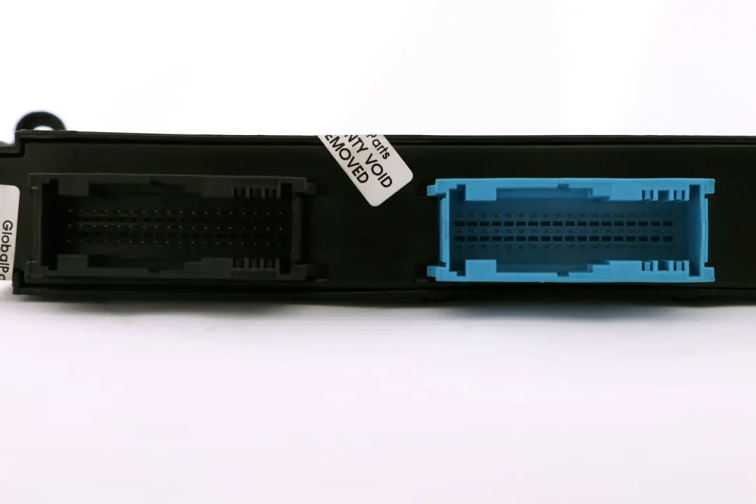 Body Control Module Unit L2 ECU 6135 to BMW E87 with Part number 6983305 BMW E87 Body Control Module Unit L2 ECU 6135 - SKU 6983305 - Part number 6983305