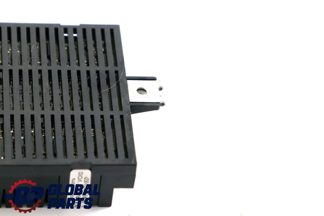 Light Control Module Unit Lear LME6X MAN. LWR (LCM) to BMW 5 Series E60 with Part number 6983535 BMW 5 Series E60 Light Control Module Unit Lear LME6X MAN. LWR (LCM) - SKU 6983535 - Part number 6983535