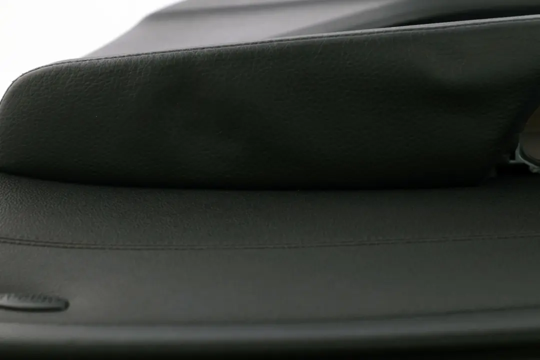 Front Right O/S Door Card Lining Leather Panel Black to BMW 5 Series E60 E61 LCI with Part number 6983616 BMW 5 Series E60 E61 LCI Front Right O/S Door Card Lining Leather Panel Black - SKU 6983616 - Part number 6983616