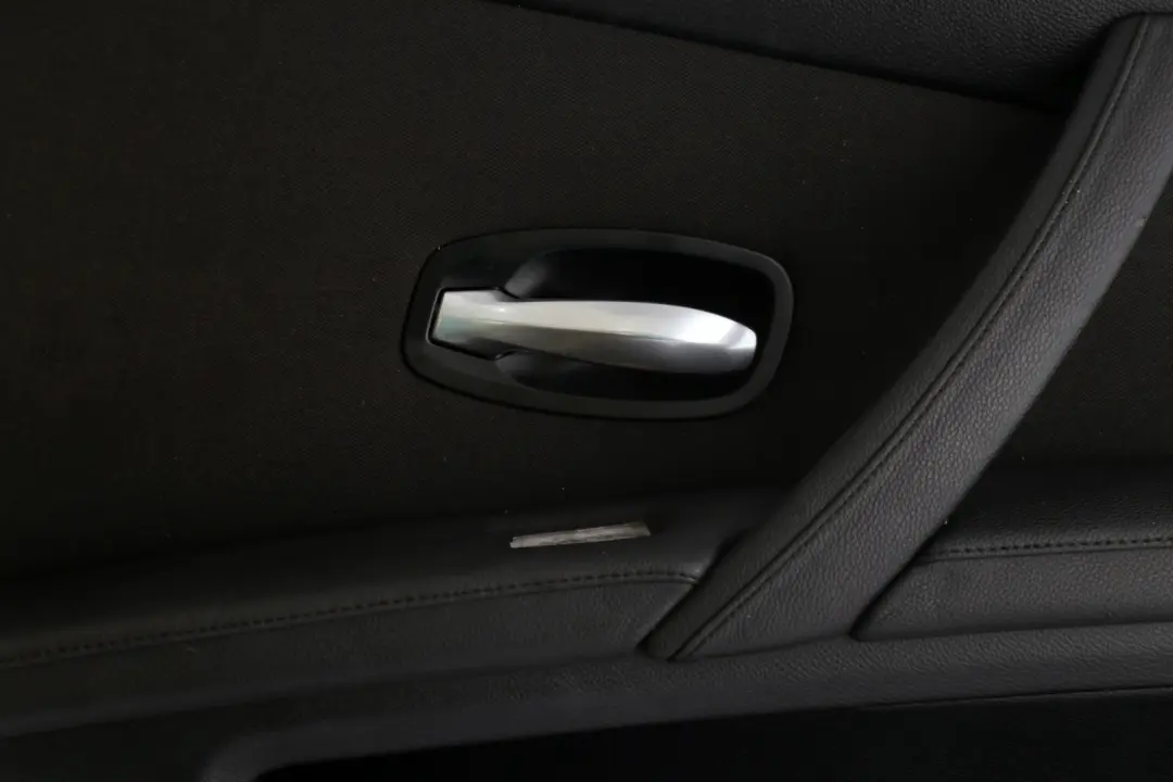 BMW E60 E61 LCI Pannello Porta Tessuto Posteriore Sinistra - SKU 6984355 - Numero di parte 6984355