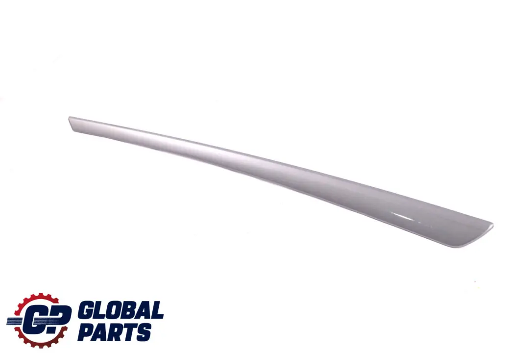 Decor Strip Trim Cover Porta posteriore sinistra Spacegrau Grigio per BMW E60 LCI con numero di parte 6984675 BMW E60 LCI Decor Strip Trim Cover Porta posteriore sinistra Spacegrau Grigio - SKU 6984675-1 - Numero di parte 6984675