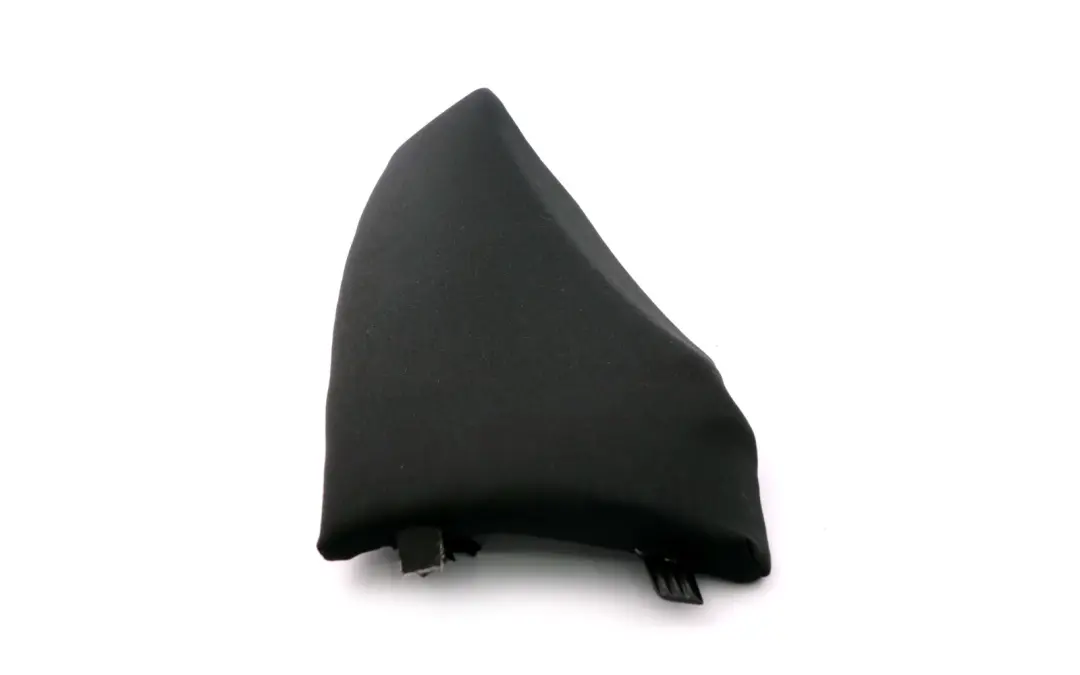 Acabado lateral tela asiento trasero derecho Elektra Negro para BMW E81 E82 con número de pieza 6984878 BMW E81 E82 Acabado lateral tela asiento trasero derecho Elektra Negro - SKU 6984878 - Número de pieza 6984878