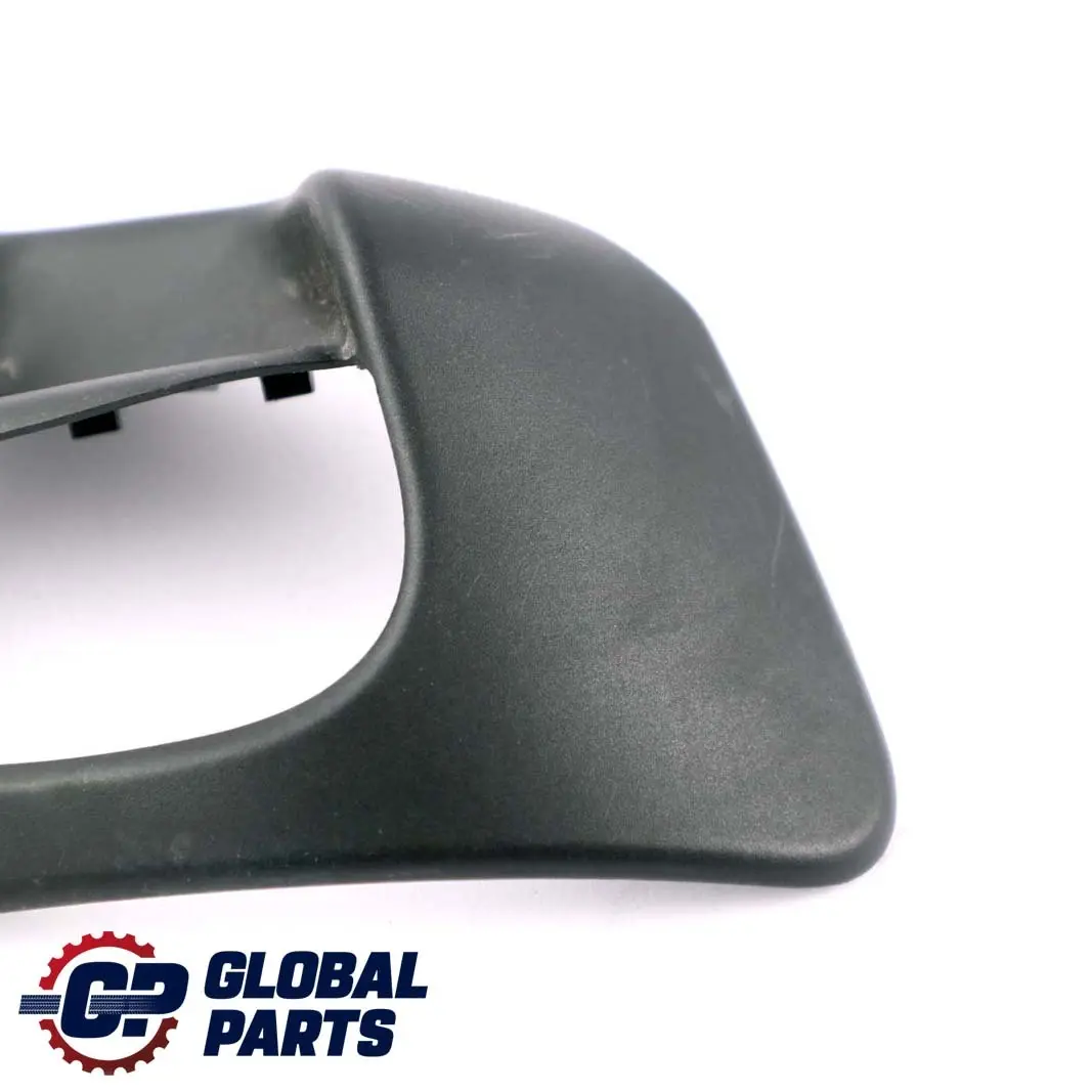 Copertura Rilascio Sedile Anteriore Sinistro Nero 7118461 per BMW E81 E82 E92 con numero di parte 6985581 BMW E81 E82 E92 Copertura Rilascio Sedile Anteriore Sinistro Nero 7118461 - SKU 6985581 - Numero di parte 6985581