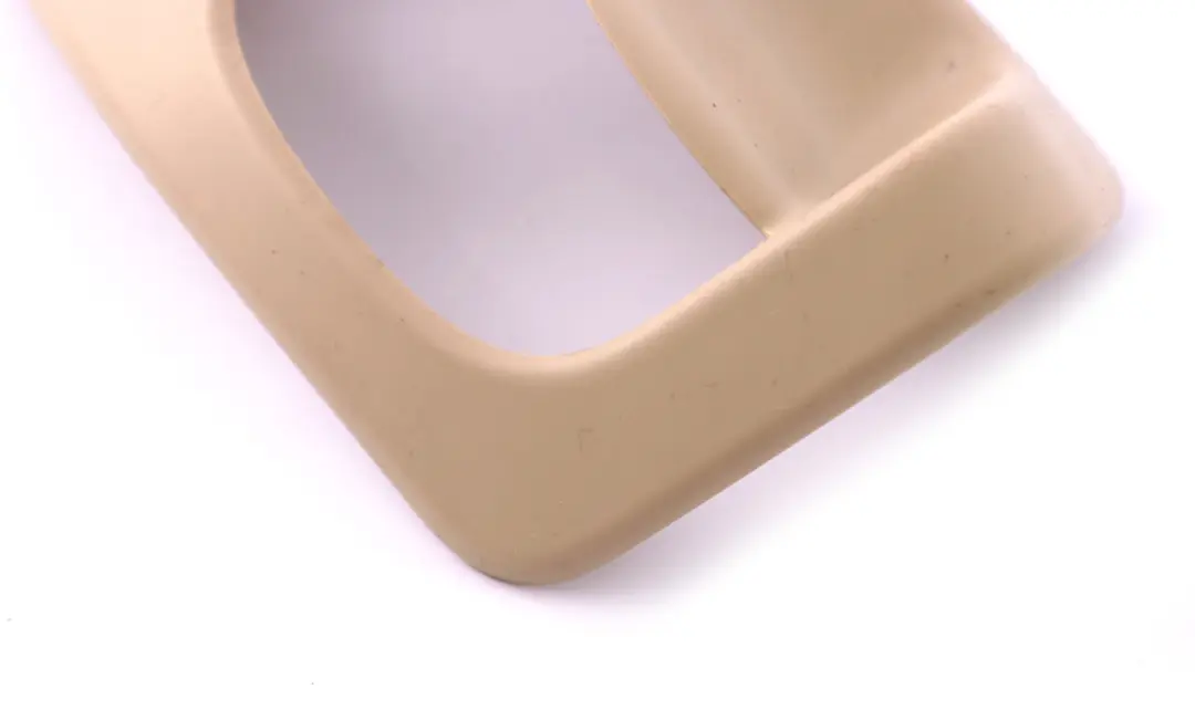 Asiento Delantero Derecho Desbloqueo Recubrimiento Crema Beige 6977460 para BMW E92 con número de pieza 6985592 BMW E92 Asiento Delantero Derecho Desbloqueo Recubrimiento Crema Beige 6977460 - SKU 6985592 - Número de pieza 6985592