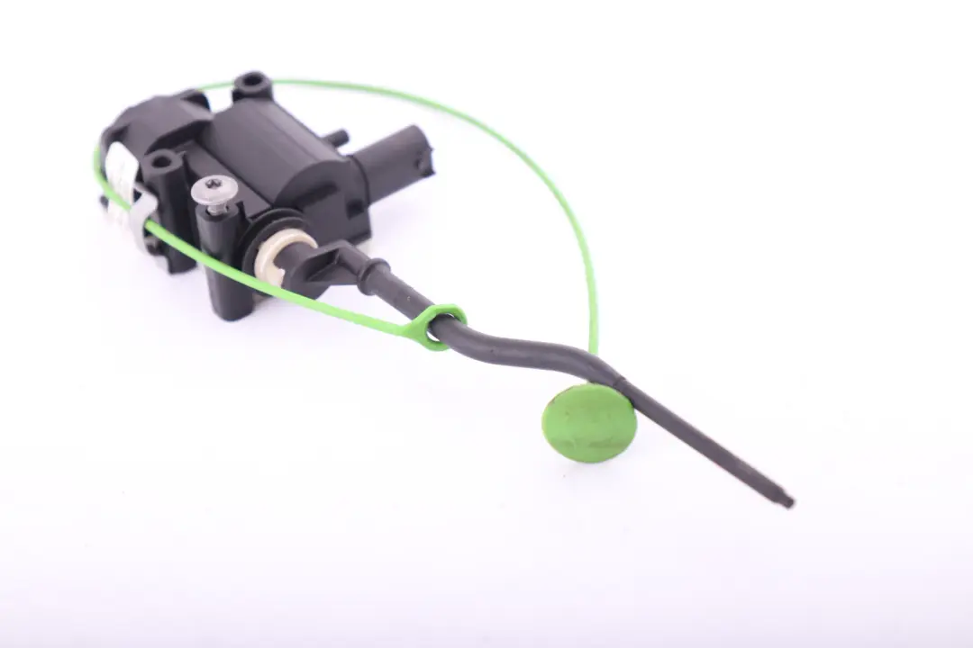 Attuatore Sportello Serbatoio Carburante BMW E81 E87N LCI Mini R60 per con numero di parte 67116985879 Attuatore Sportello Serbatoio Carburante BMW E81 E87N LCI Mini R60 - SKU 6985879 - Numero di parte 67116985879