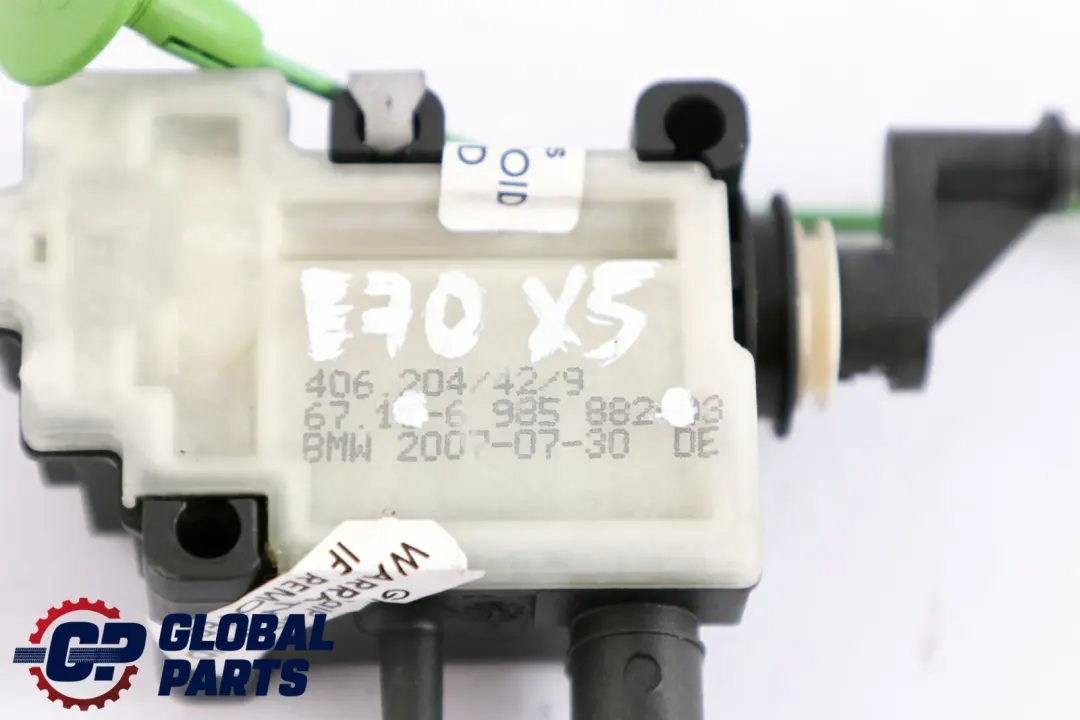 BMW E70 Filler Flap Actuator - SKU 6985882 - Número de pieza 6985882