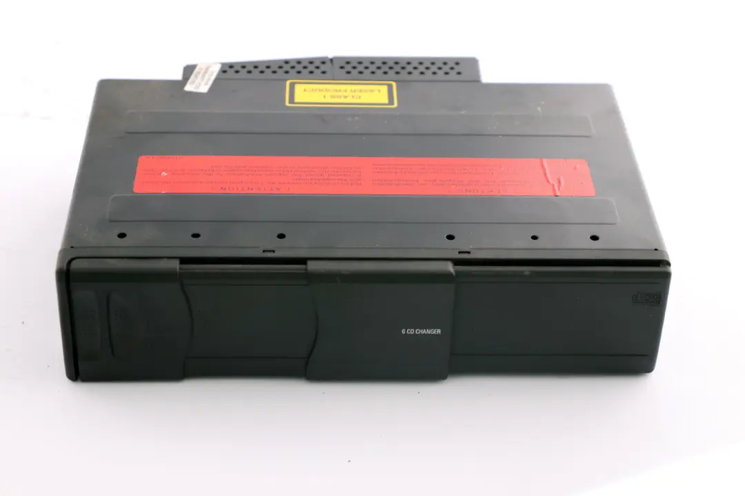 Changeur CD 6 disques Sans Magasin pour BMW E81 E87 E90 E91 E92 à propos du numéro de pièce 6986077 BMW E81 E87 E90 E91 E92 Changeur CD 6 disques Sans Magasin - SKU 6986077 - Numéro de pièce 6986077