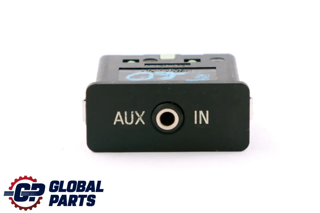 BMW 1 3 5 6 7 X3 X5 er E60 E61 E81 E87 E90 F10 F11 Audio Aux In Buchse - SKU 6986791-1 - Teilenummer 6986791