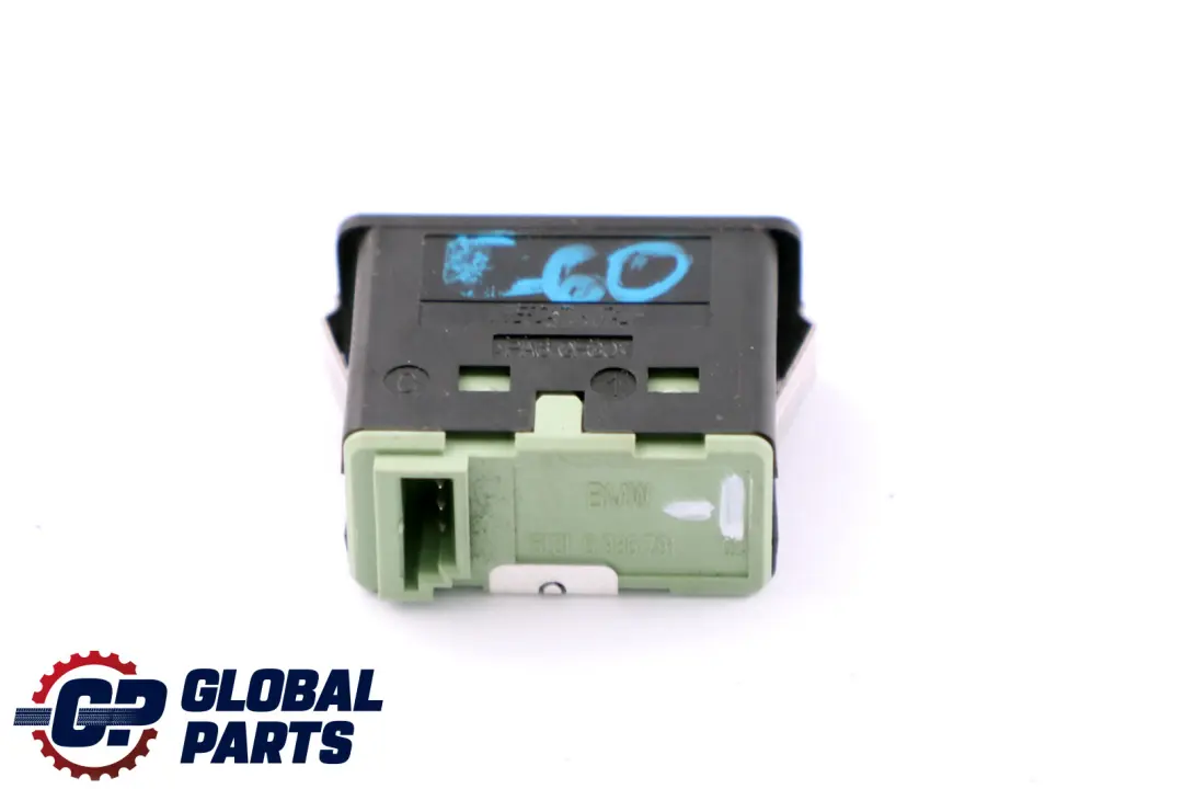 BMW 1 3 5 6 7 X3 X5 er E60 E61 E81 E87 E90 F10 F11 Audio Aux In Buchse - SKU 6986791-1 - Teilenummer 6986791