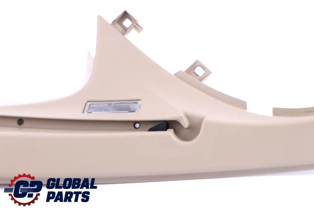 Verkleidung Säule Hinten Links Cremebeige 7049903 für BMW 5 er E61 mit Teilenummer 6987123 BMW 5 er E61 Verkleidung Säule Hinten Links Cremebeige 7049903 - SKU 6987123 - Teilenummer 6987123
