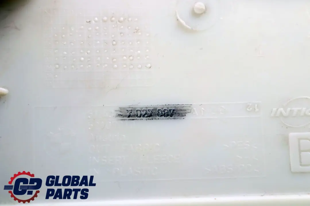 Reihe E60 E61 LCI Verkleidung B-Säule Oben Links Cremebeige für BMW 5 mit Teilenummer 6987127 BMW 5 Reihe E60 E61 LCI Verkleidung B-Säule Oben Links Cremebeige - SKU 6987127 - Teilenummer 6987127