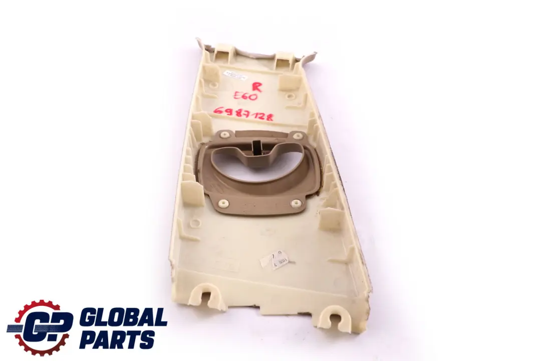 Verkleidung B-Säule Oben Rechts Creme Beige für BMW 5 er E60 E61 LCI mit Teilenummer 6987128 BMW 5 er E60 E61 LCI Verkleidung B-Säule Oben Rechts Creme Beige - SKU 6987128 - Teilenummer 6987128