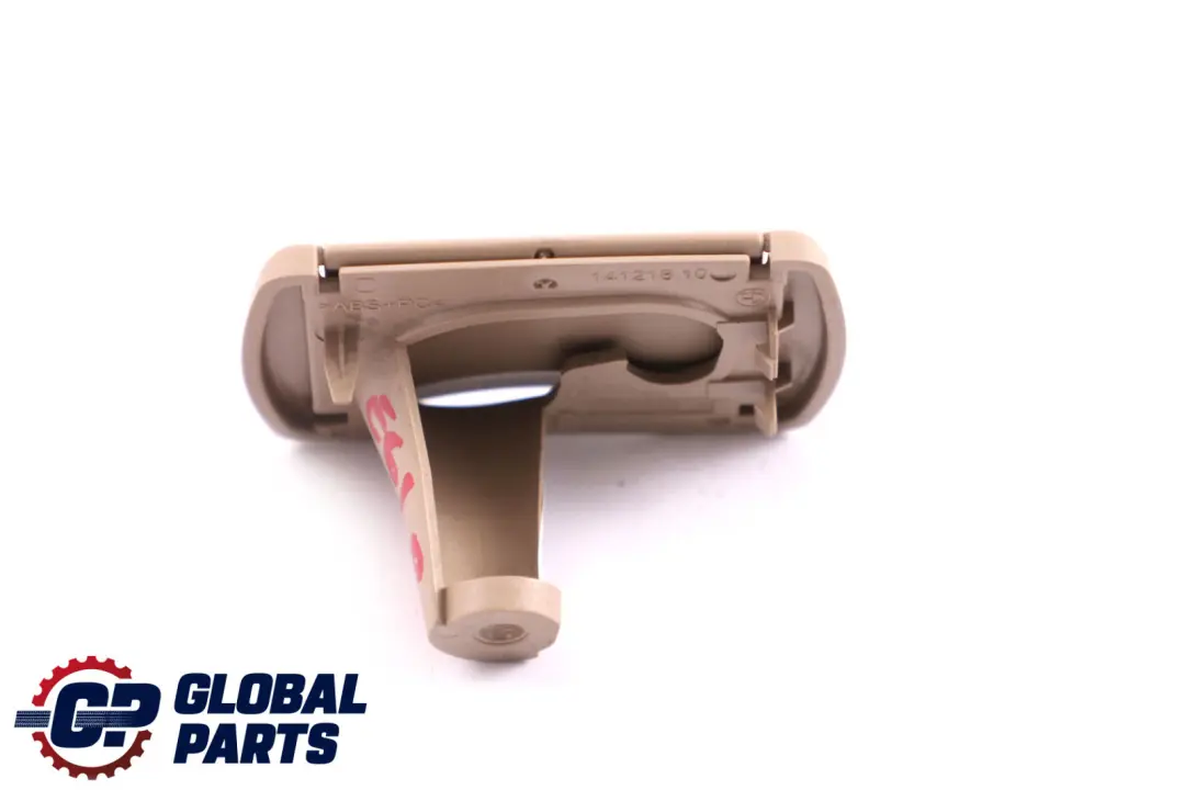 Copertura del tetto Maniglia del tetto Creambeige Destra per BMW E61 con numero di parte 6987164 BMW E61 Copertura del tetto Maniglia del tetto Creambeige Destra - SKU 6987164 - Numero di parte 6987164