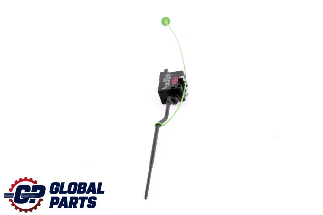 Fill-In Stellantrieb Einfüllklappe 6711 für BMW 3 er E90 E91 LCI E92 mit Teilenummer 67116987632 BMW 3 er E90 E91 LCI E92 Fill-In Stellantrieb Einfüllklappe 6711 - SKU 6987632 - Teilenummer 67116987632