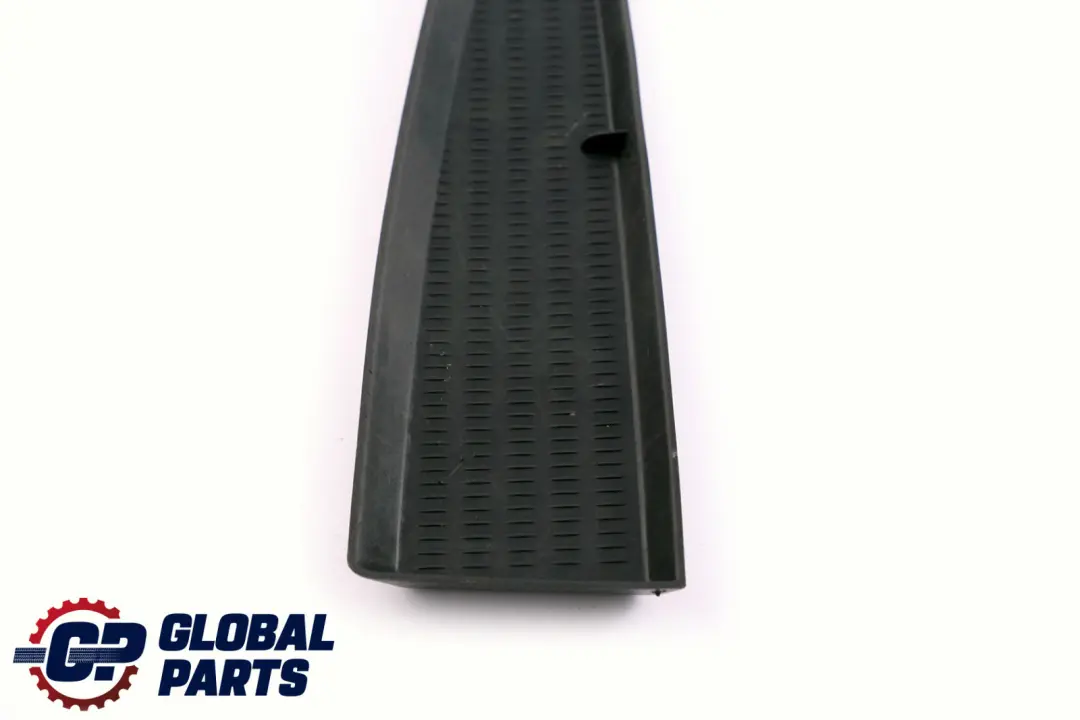 Puerta Mat Caucho Almacenamiento Panel de Puerta Trasera Derecha para BMW E70 con número de pieza 6987896 BMW E70 Puerta Mat Caucho Almacenamiento Panel de Puerta Trasera Derecha - SKU 6987896 - Número de pieza 6987896