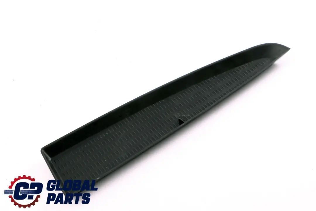 Door Mat Rubber Storage Door Panel Rear Right pour BMW X5 Series E70 à propos du numéro de pièce 6987896 BMW X5 Series E70 Door Mat Rubber Storage Door Panel Rear Right - SKU 6987896 - Numéro de pièce 6987896