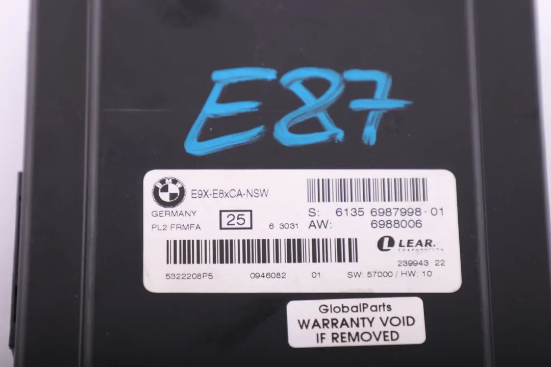 Modulo Luci ECU LCM Modulo Vano Piedi PL2FRMFA per BMW E87 con numero di parte 6987998 BMW E87 Modulo Luci ECU LCM Modulo Vano Piedi PL2FRMFA - SKU 6987998 - Numero di parte 6987998