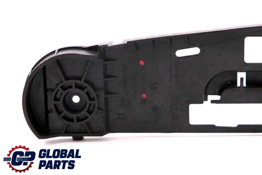 Wspornik Osłona Obudowa Fotel Prawy Przód do BMW E93 o numerze 6988160 BMW E93 Wspornik Osłona Obudowa Fotel Prawy Przód - SKU 6988160 - Numer Części 6988160