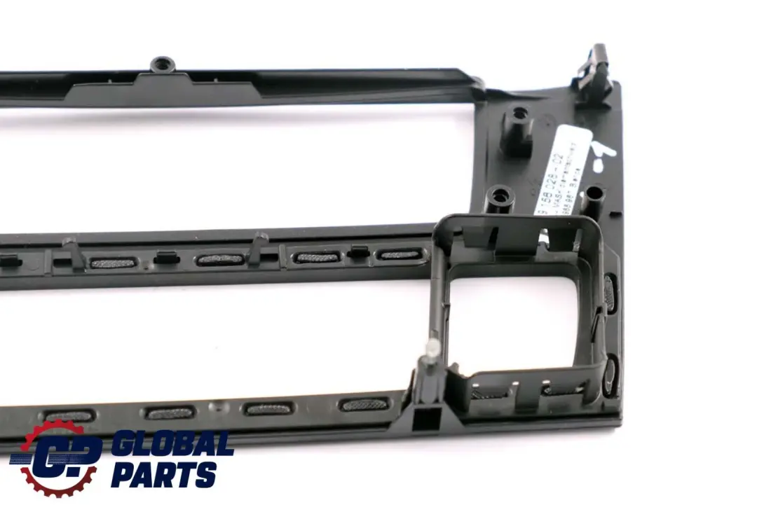 Trim Panel Centre Dashboard Diamantschwarz to BMW 5 Series E60 E61 LCI 1 Cover with Part number 6988987 BMW 5 Series E60 E61 LCI 1 Cover Trim Panel Centre Dashboard Diamantschwarz - SKU 6988987-1 - Part number 6988987