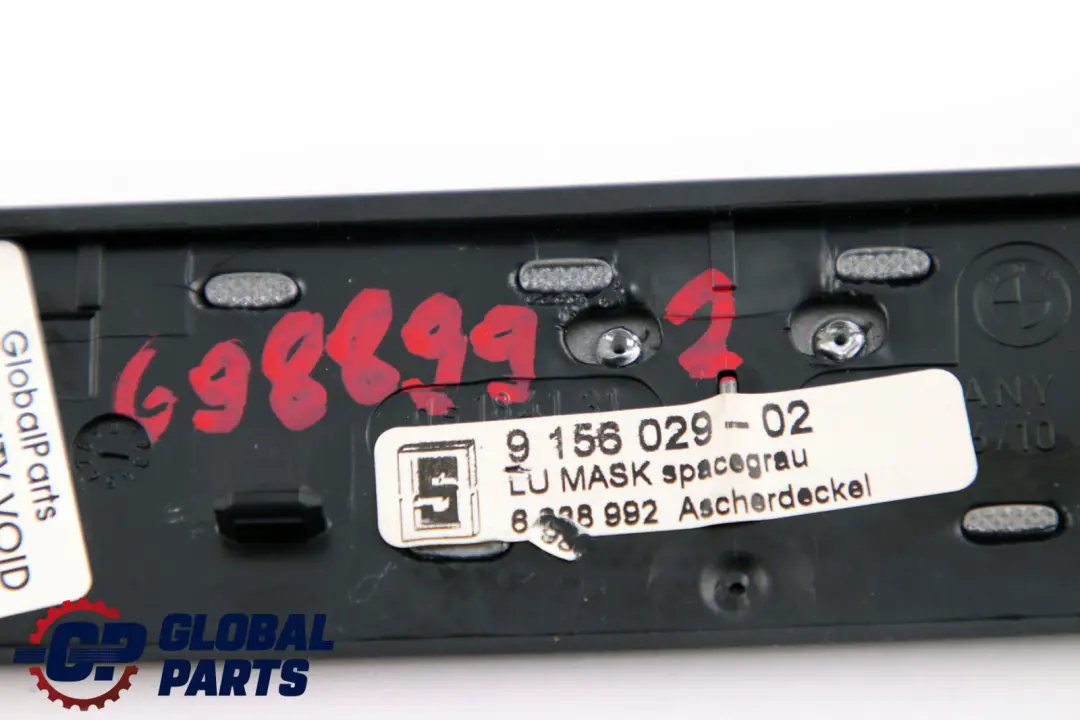 Decor Cubierta Cenicero Alto Brillo Gris Grau 9156029 para BMW E60 E61 LCI con número de pieza 6988992 BMW E60 E61 LCI Decor Cubierta Cenicero Alto Brillo Gris Grau 9156029 - SKU 6988992 - Número de pieza 6988992