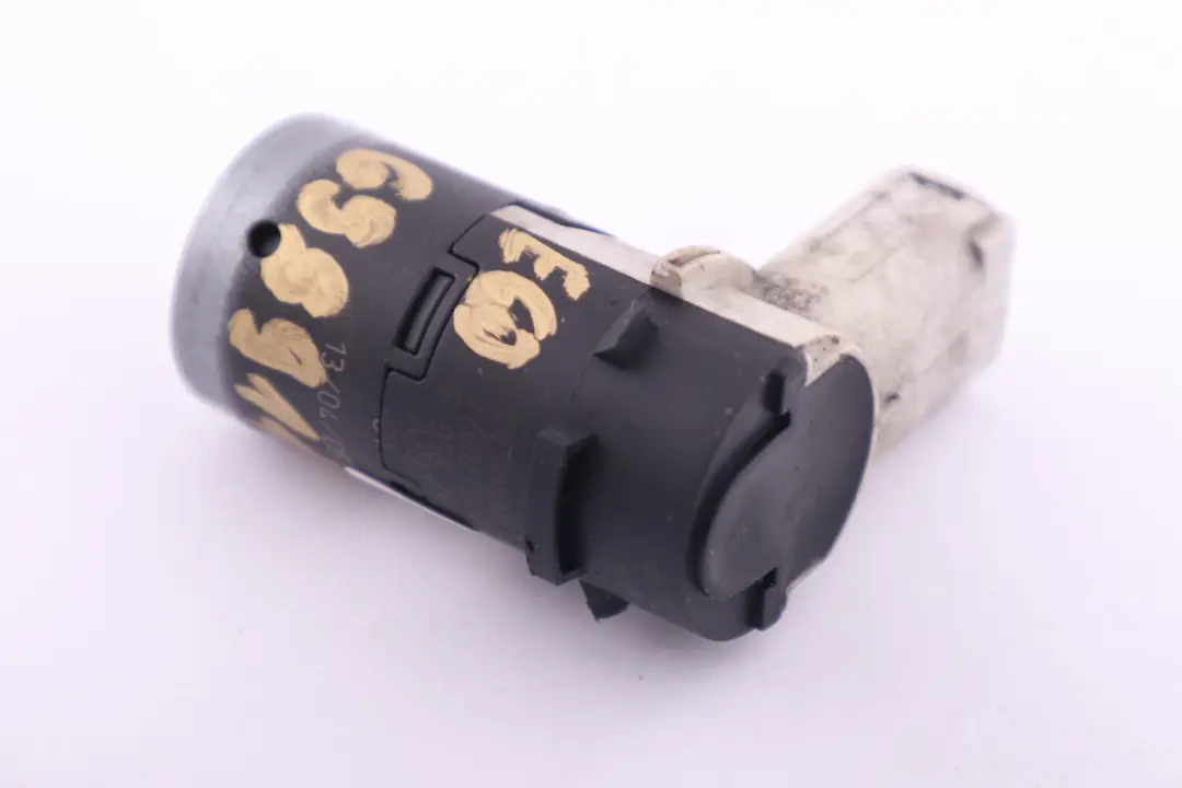 Heckstoßstange PDC Ultraschallsensor Silbergrau Silver Grey für BMW E60 E61 mit Teilenummer 6989111 BMW E60 E61 Heckstoßstange PDC Ultraschallsensor Silbergrau Silver Grey - SKU 6989111 - Teilenummer 6989111