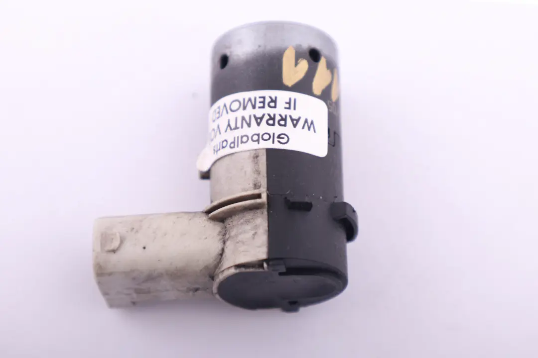 Heckstoßstange PDC Ultraschallsensor Silbergrau Silver Grey für BMW E60 E61 mit Teilenummer 6989111 BMW E60 E61 Heckstoßstange PDC Ultraschallsensor Silbergrau Silver Grey - SKU 6989111 - Teilenummer 6989111