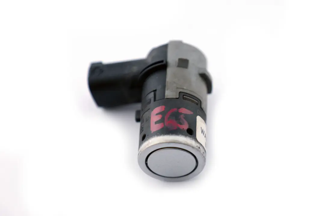 Sensor ultrasónico PDC parachoques trasero Titan Silver para BMW E65 E66 E67 con número de pieza 6989156 BMW E65 E66 E67 Sensor ultrasónico PDC parachoques trasero Titan Silver - SKU 6989156 - Número de pieza 6989156