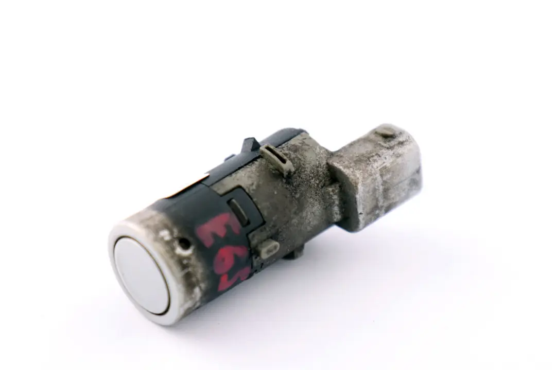 Détecteur Stationnement BMW E65 E66 E67 Pare Chocs Arrière PDC Titan Silver pour à propos du numéro de pièce 6989170 Détecteur Stationnement BMW E65 E66 E67 Pare Chocs Arrière PDC Titan Silver - SKU 6989170 - Numéro de pièce 6989170