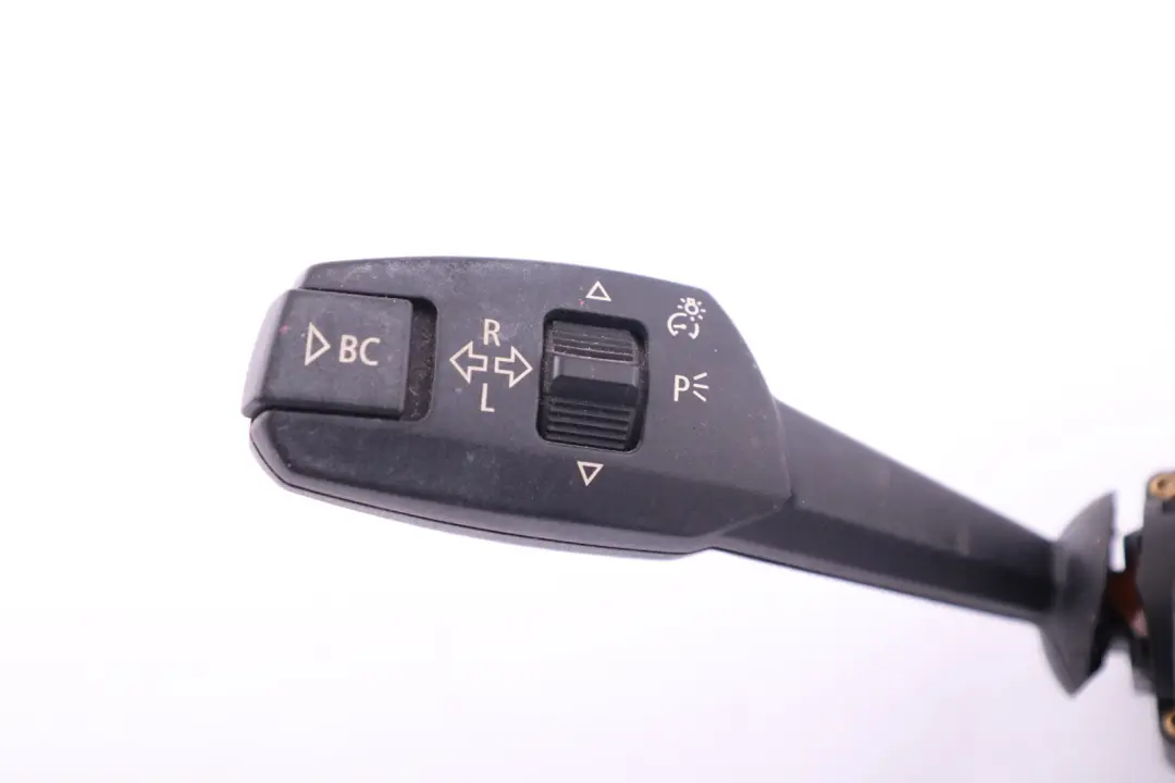 BMW E81 E87 E91 Switch Cluster Indicator Wiper Stalk Unit - SKU 6989566 - Part number 6989566