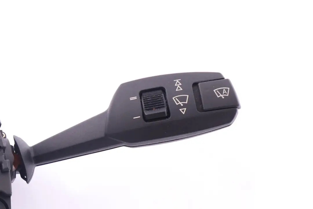 BMW E81 E87 E91 Unite de commande de l'indicateur d'essuie-glace - SKU 6989586 - Numéro de pièce 6989586