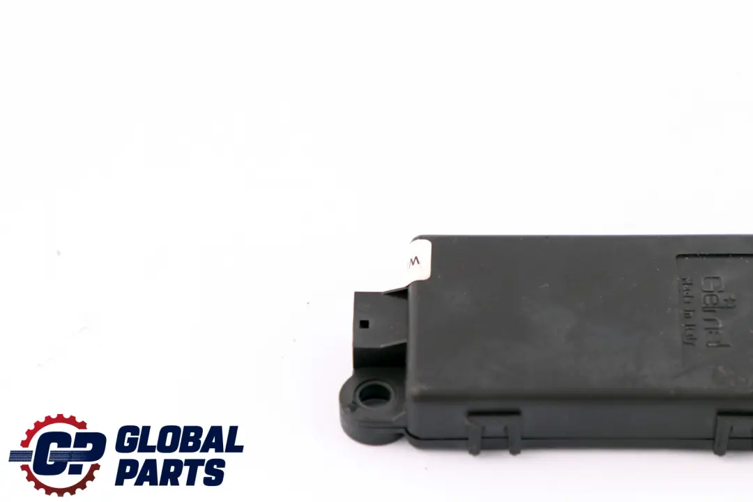 Dwa-Innenraumschutz Sistema Antifurto per BMW Z4 E88 E89 E93 con numero di parte 6989713 BMW Z4 E88 E89 E93 Dwa-Innenraumschutz Sistema Antifurto - SKU 6989713 - Numero di parte 6989713