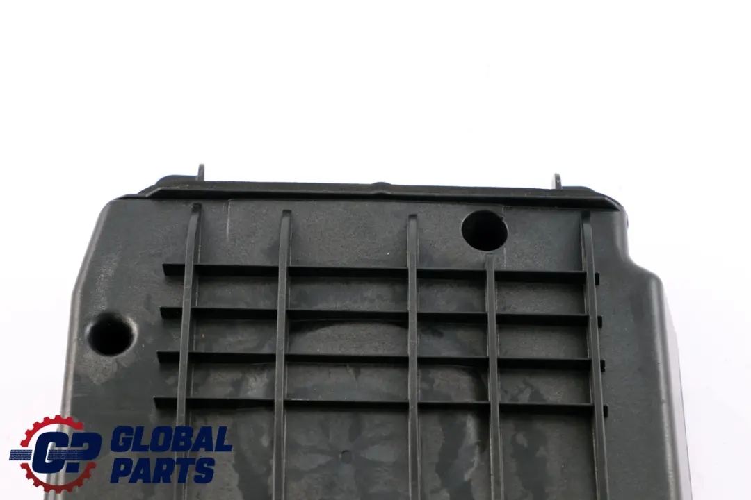 Sistema De audio Hi-Fi Altavoz central De graves izquierdo para BMW X3 E83 con número de pieza 65136990103 BMW X3 E83 Sistema De audio Hi-Fi Altavoz central De graves izquierdo - SKU 6990103 - Número de pieza 65136990103