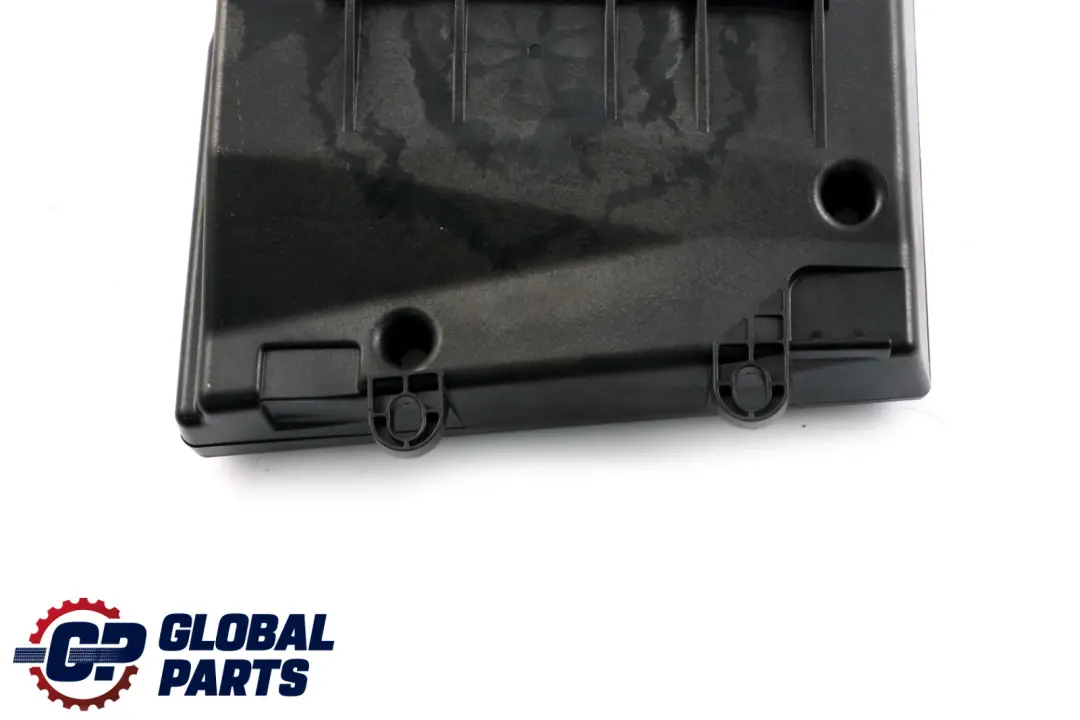 Sistema De audio Hi-Fi Altavoz central De graves izquierdo para BMW X3 E83 con número de pieza 65136990103 BMW X3 E83 Sistema De audio Hi-Fi Altavoz central De graves izquierdo - SKU 6990103 - Número de pieza 65136990103