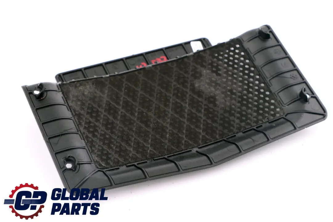 Hi-Fi Systeme Audio Couverture Basse Centrale 6513 pour BMW X3 E83 à propos du numéro de pièce 65136990108 BMW X3 E83 Hi-Fi Systeme Audio Couverture Basse Centrale 6513 - SKU 6990108 - Numéro de pièce 65136990108